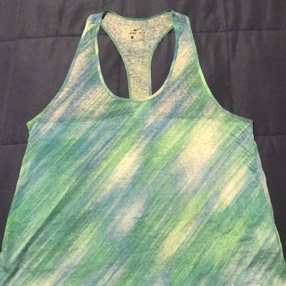 Nike sheer Dry fit tank